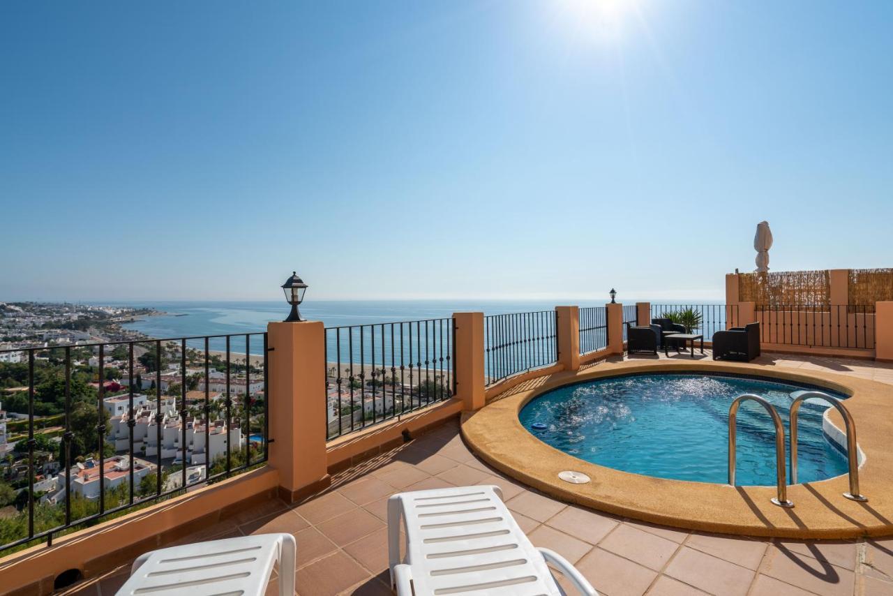 Con Vistas Al Mar Y Piscina Holiday home *